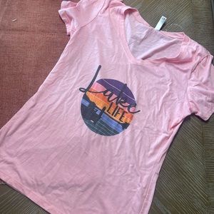 Women’s tee shirt